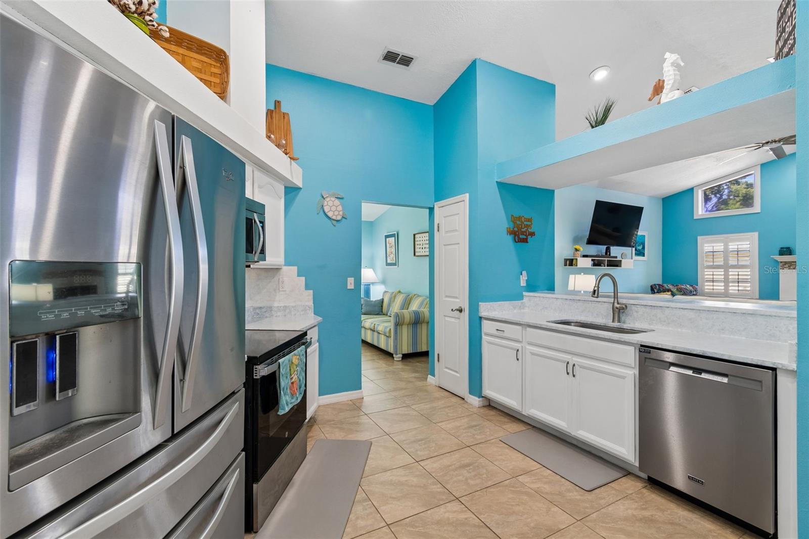 RIVER CROSSING - Residential