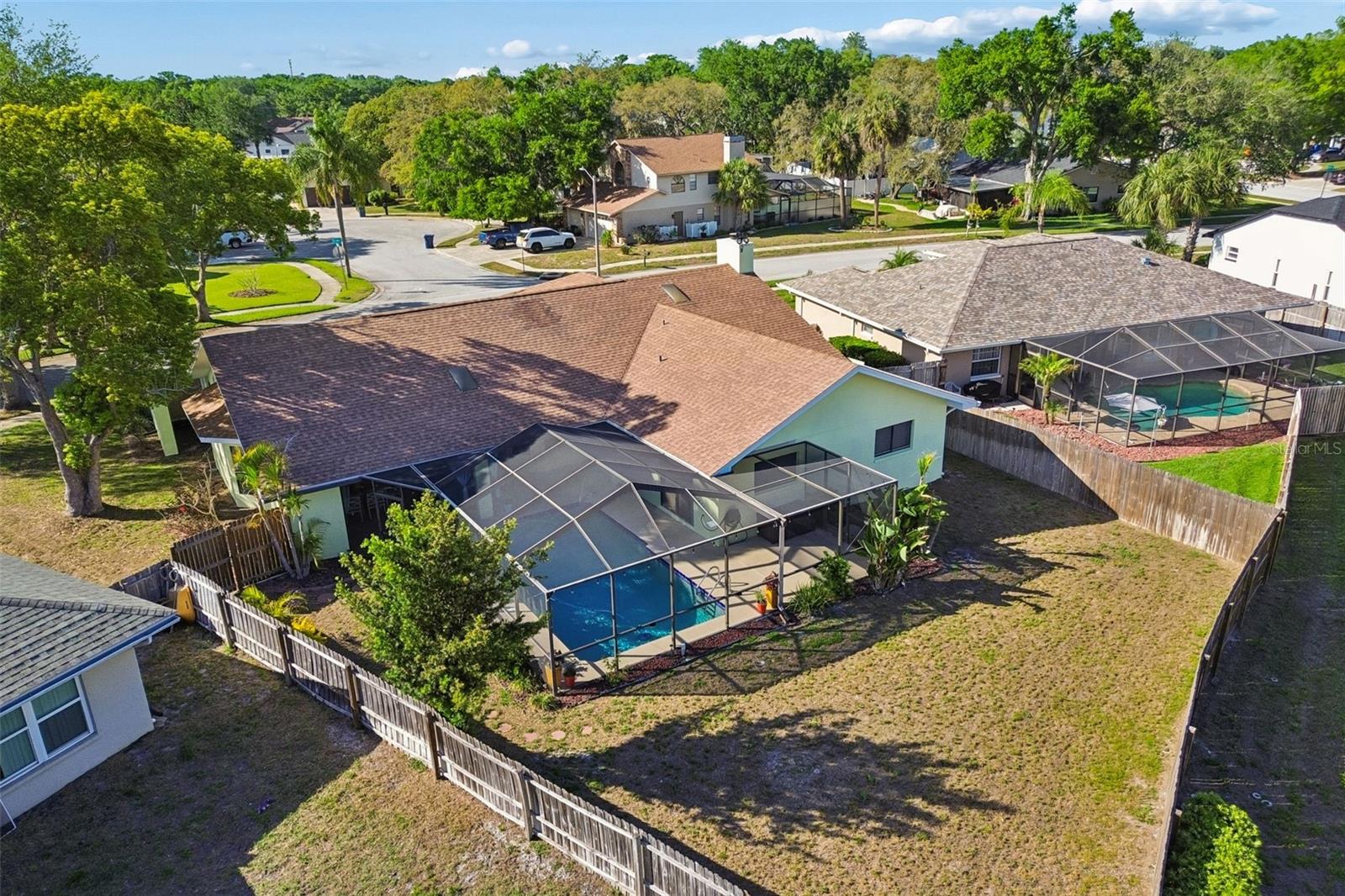 RIVER CROSSING - Residential