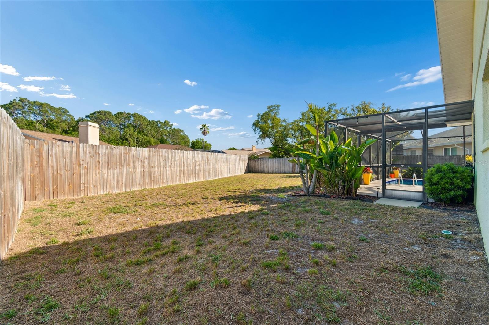 RIVER CROSSING - Residential