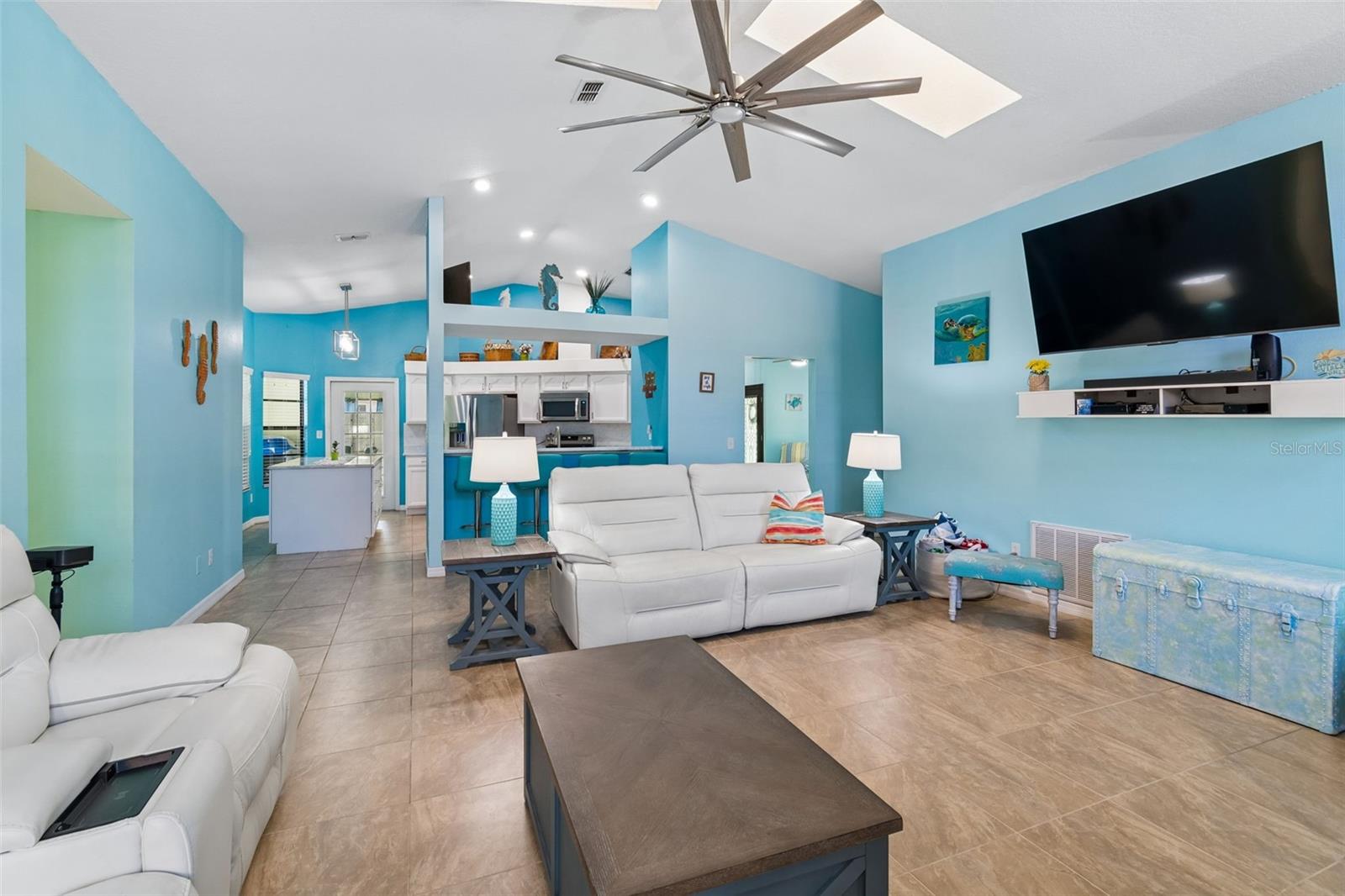 RIVER CROSSING - Residential