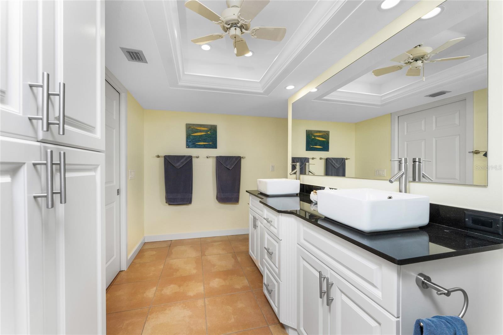 MARINA SOUTH SHORE CONDO - Residential