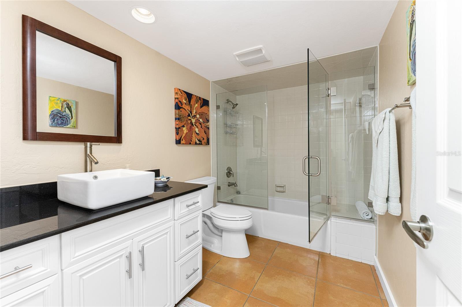 MARINA SOUTH SHORE CONDO - Residential