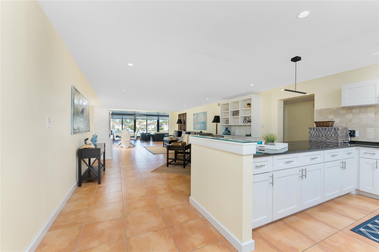 MARINA SOUTH SHORE CONDO - Residential