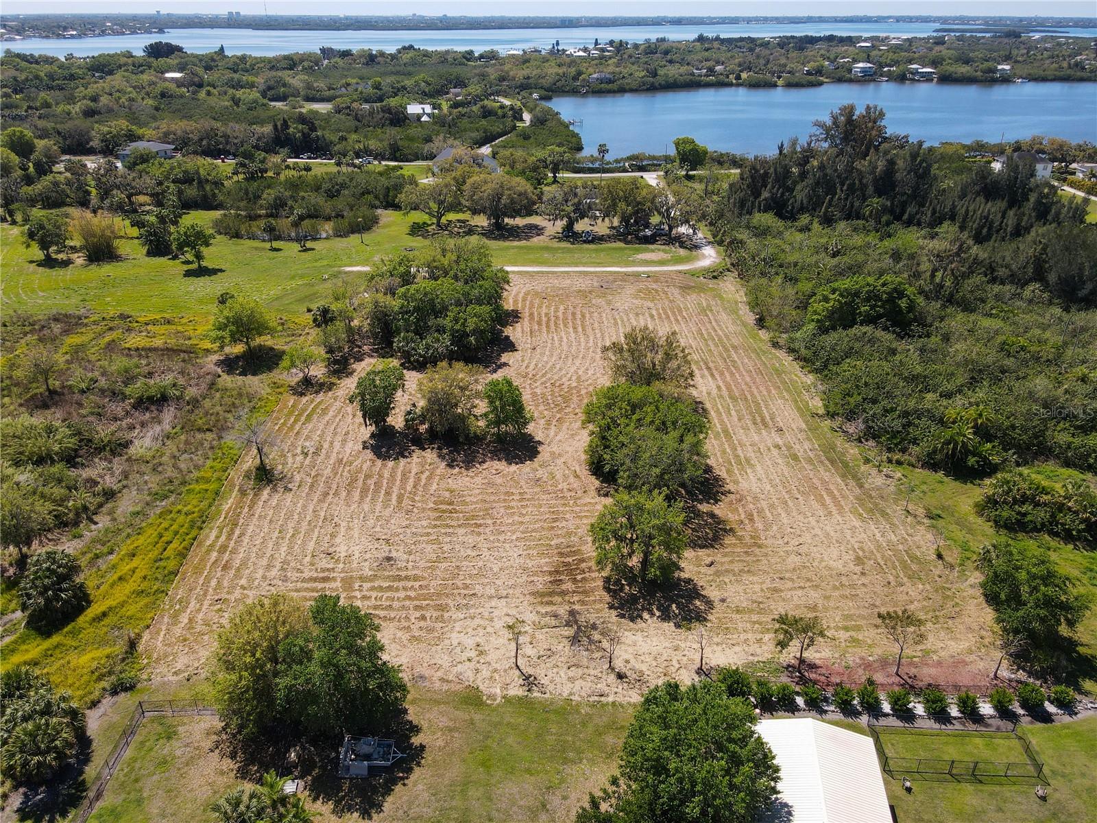 TILLETT BAYOU PRESERVE PH I - Land