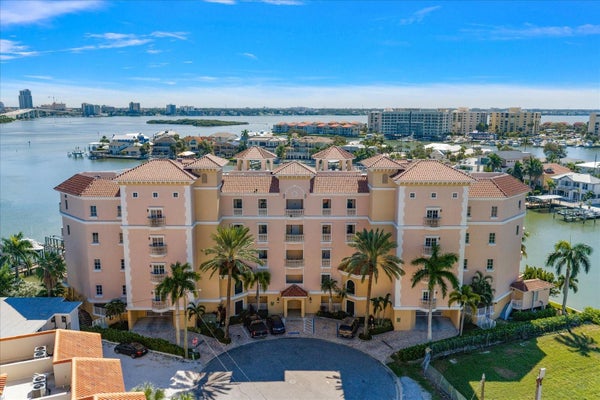 205 BRIGHTWATER DR UNIT 401, CLEARWATER BEACH, FL 33767 - Image c6735e2e869fdeb0eef638ebfcf8d247/817347686