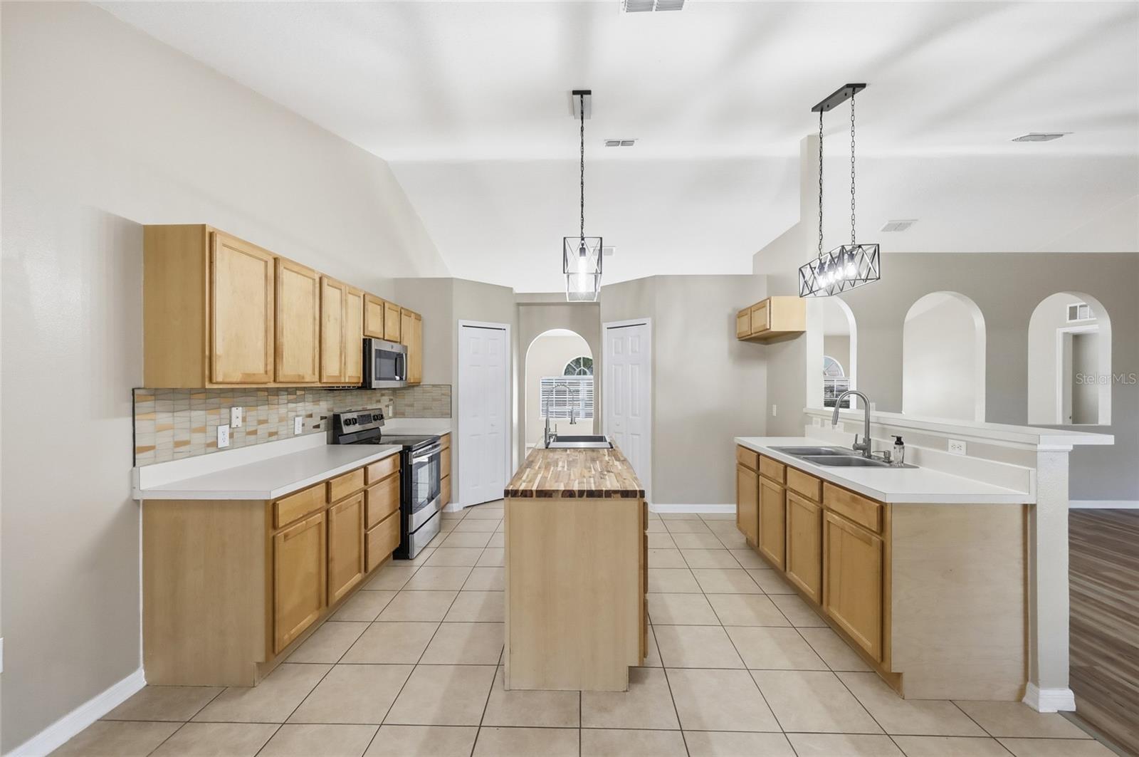 TRAILS THE RESERVE - Residential