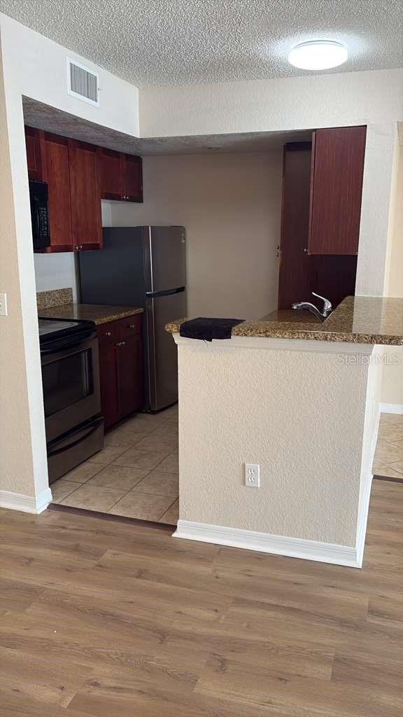 RESIDENCES/MILLENIA - Residential