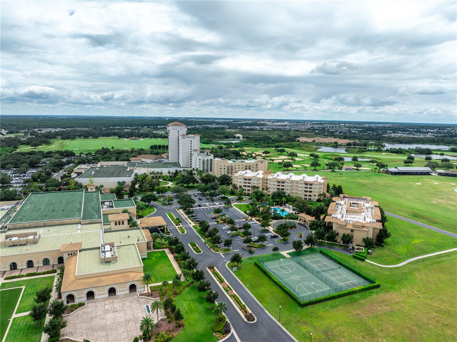 8495 NE MIRACLE DRIVE NE 305