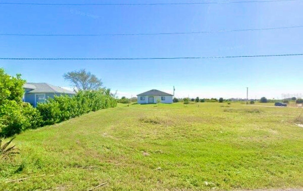 Photo of 3922 NW 40th Street, Cape Coral, FL 33993 (MLS # TB8561259)