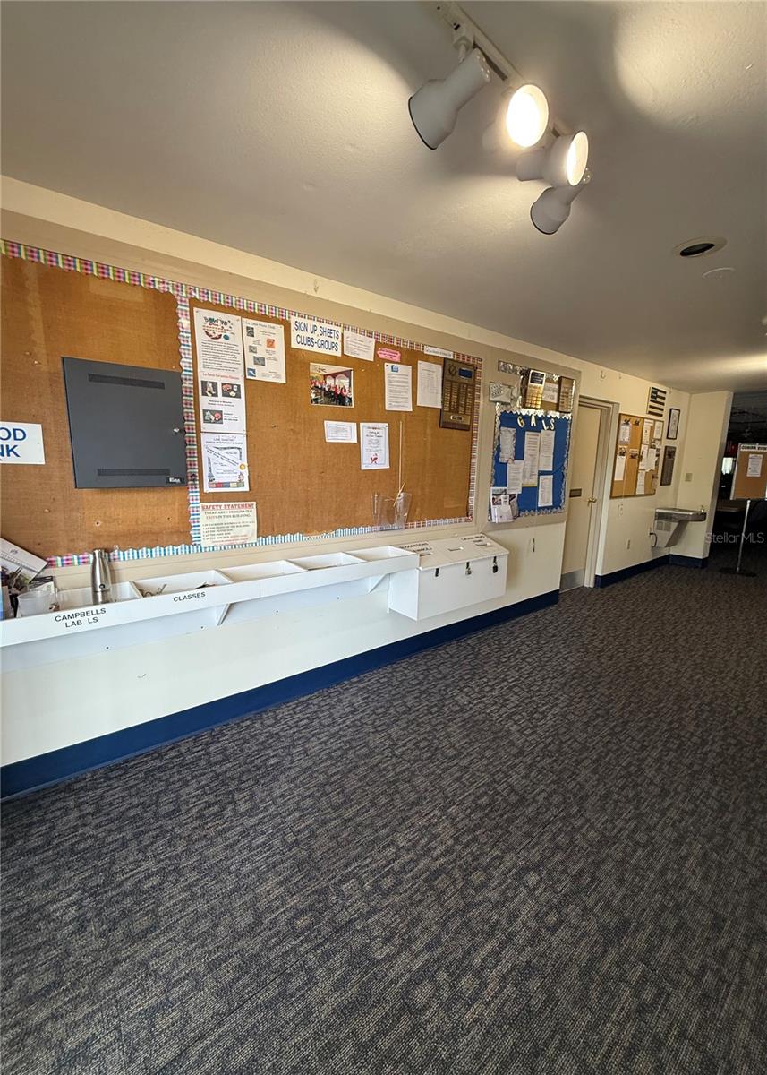 LA CASA MHP CO-OP - Residential