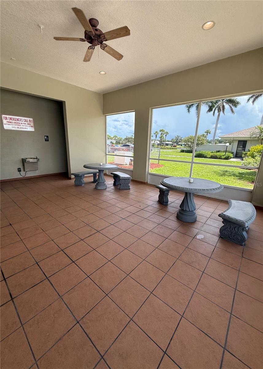 LA CASA MHP CO-OP - Residential