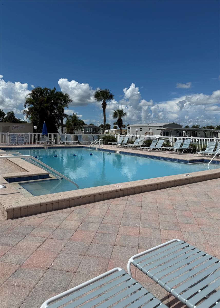 LA CASA MHP CO-OP - Residential