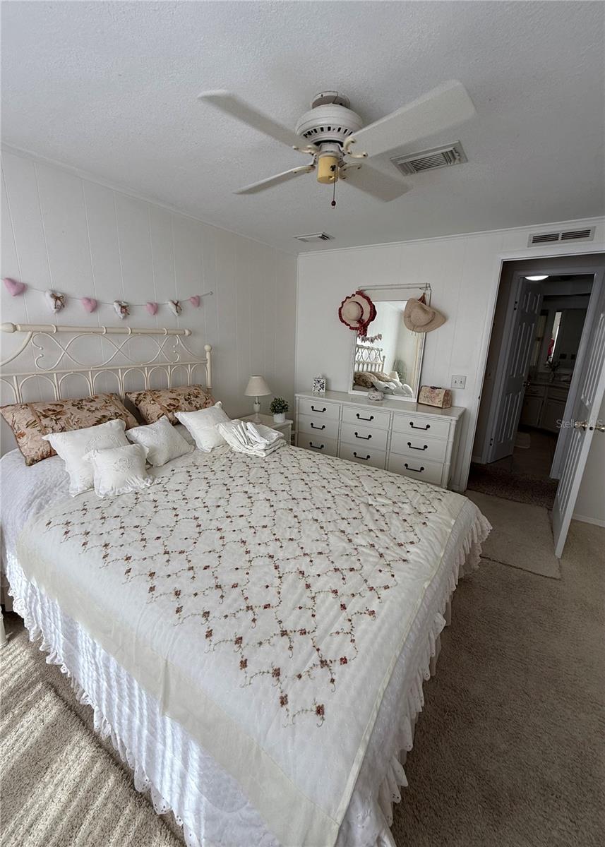 LA CASA MHP CO-OP - Residential