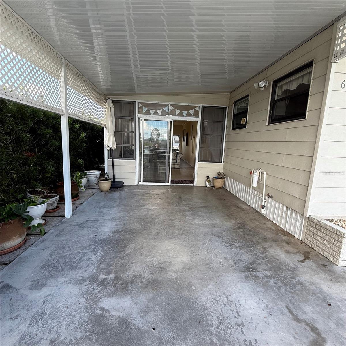 LA CASA MHP CO-OP - Residential