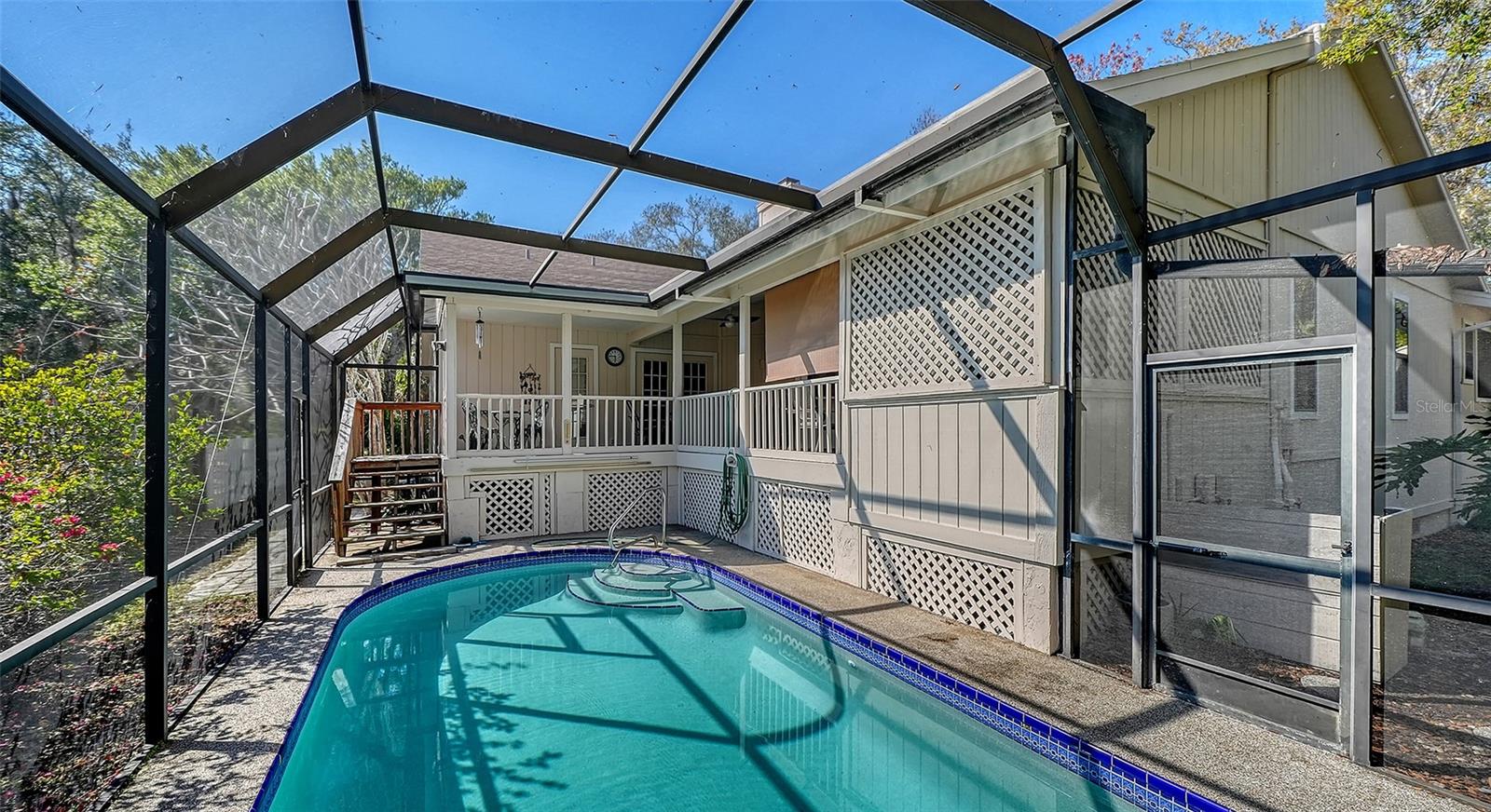 WOODLAND PARK - Residential