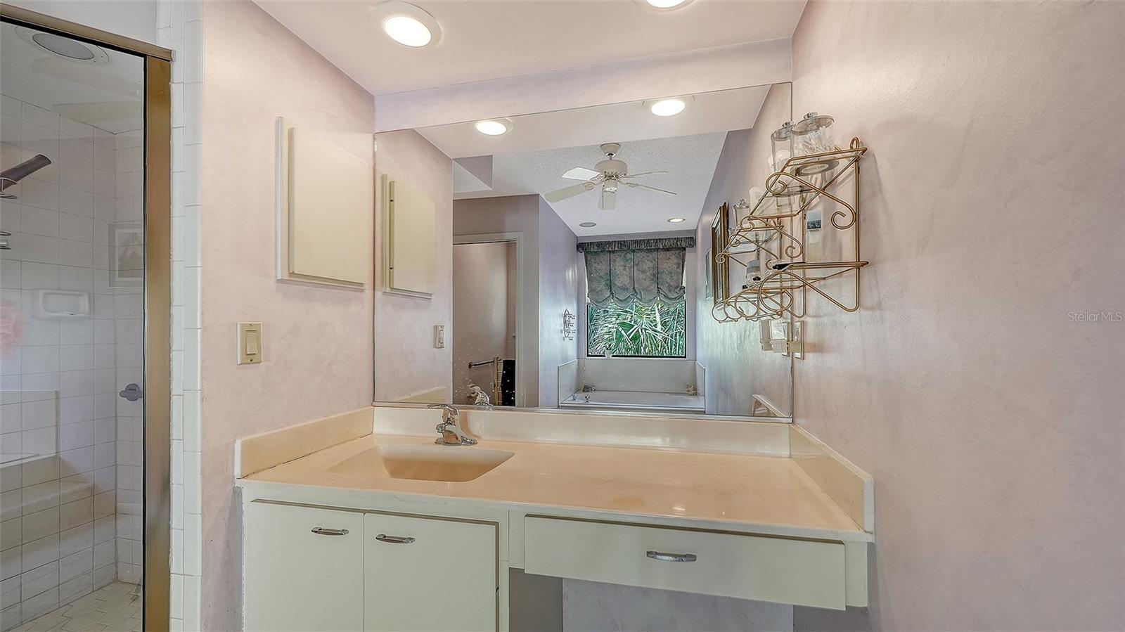 WOODLAND PARK - Residential