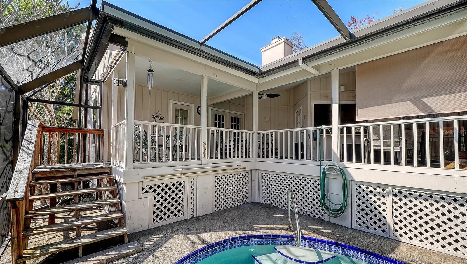 WOODLAND PARK - Residential