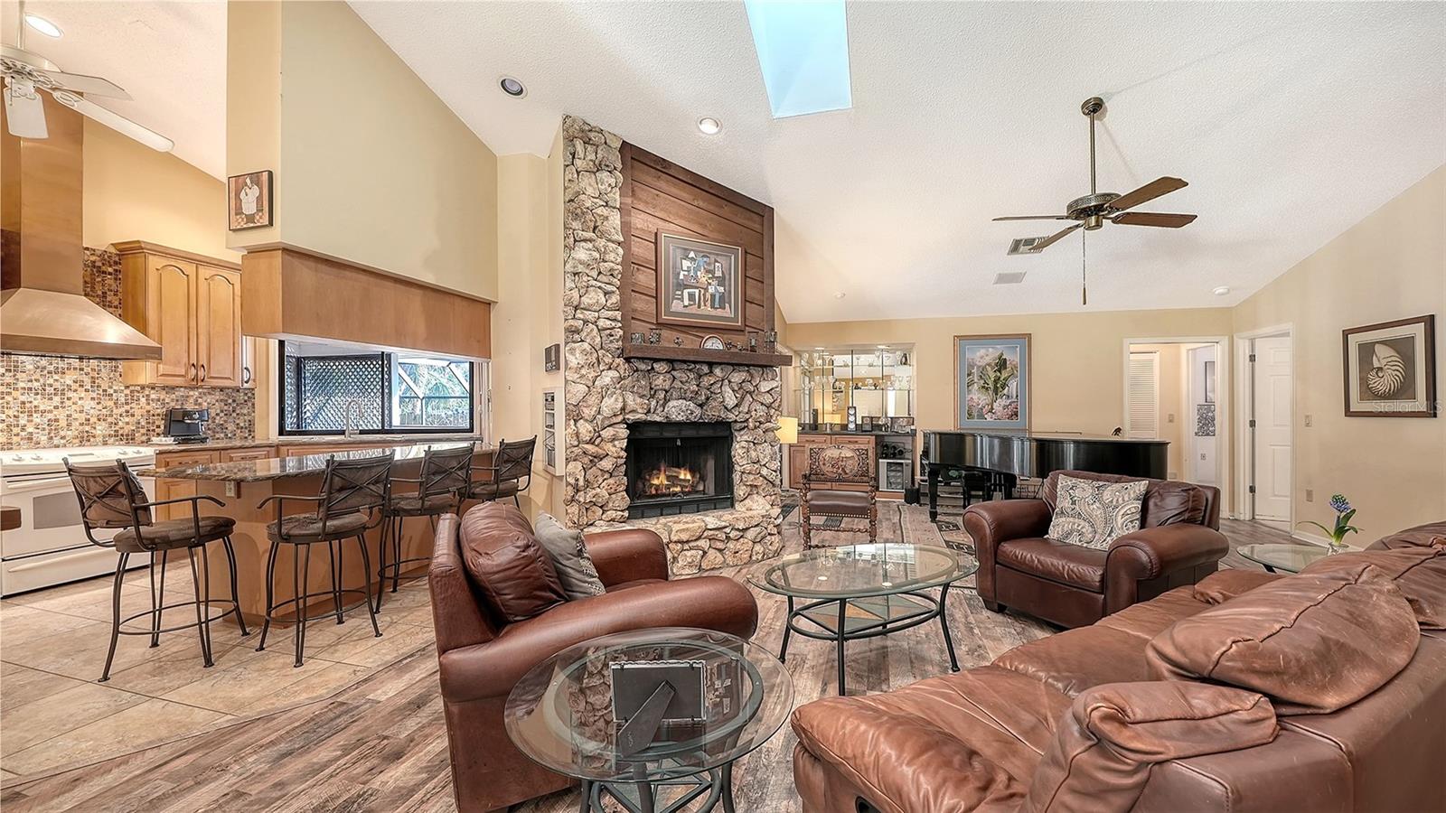 WOODLAND PARK - Residential