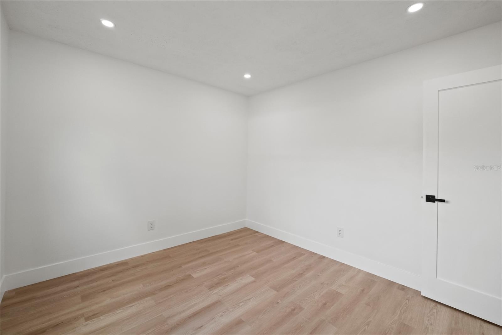 A REP OF LAS BRISAS & LAS - Residential