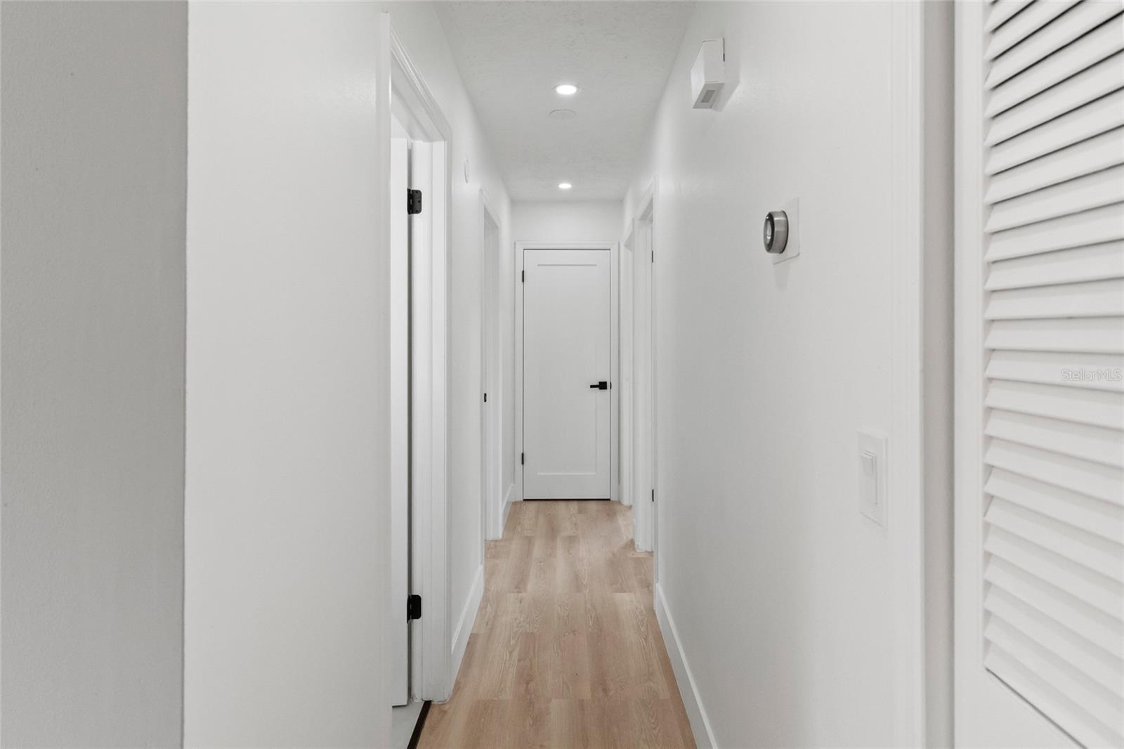 A REP OF LAS BRISAS & LAS - Residential