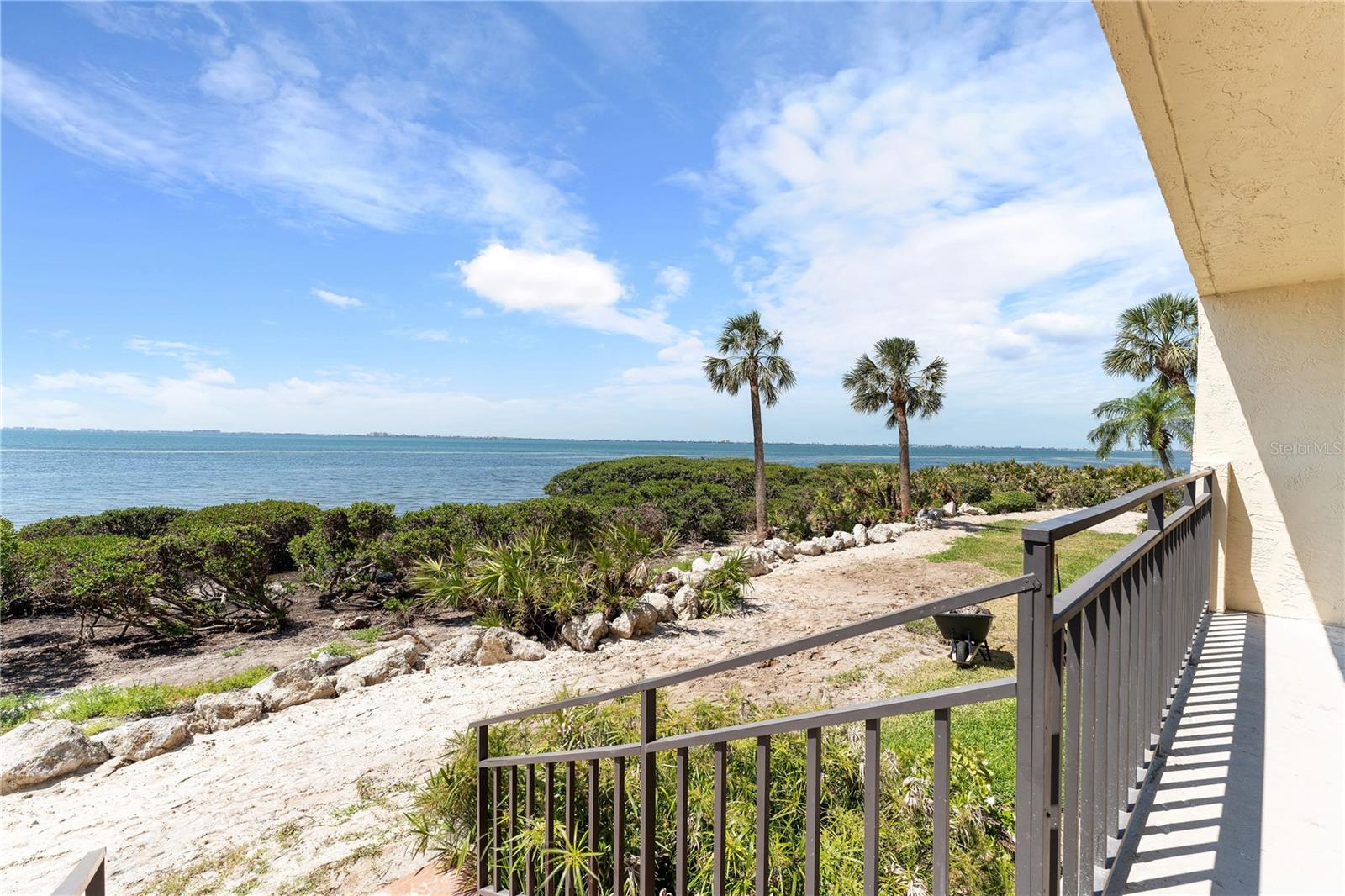 6460 MOURNING DOVE DRIVE 102
