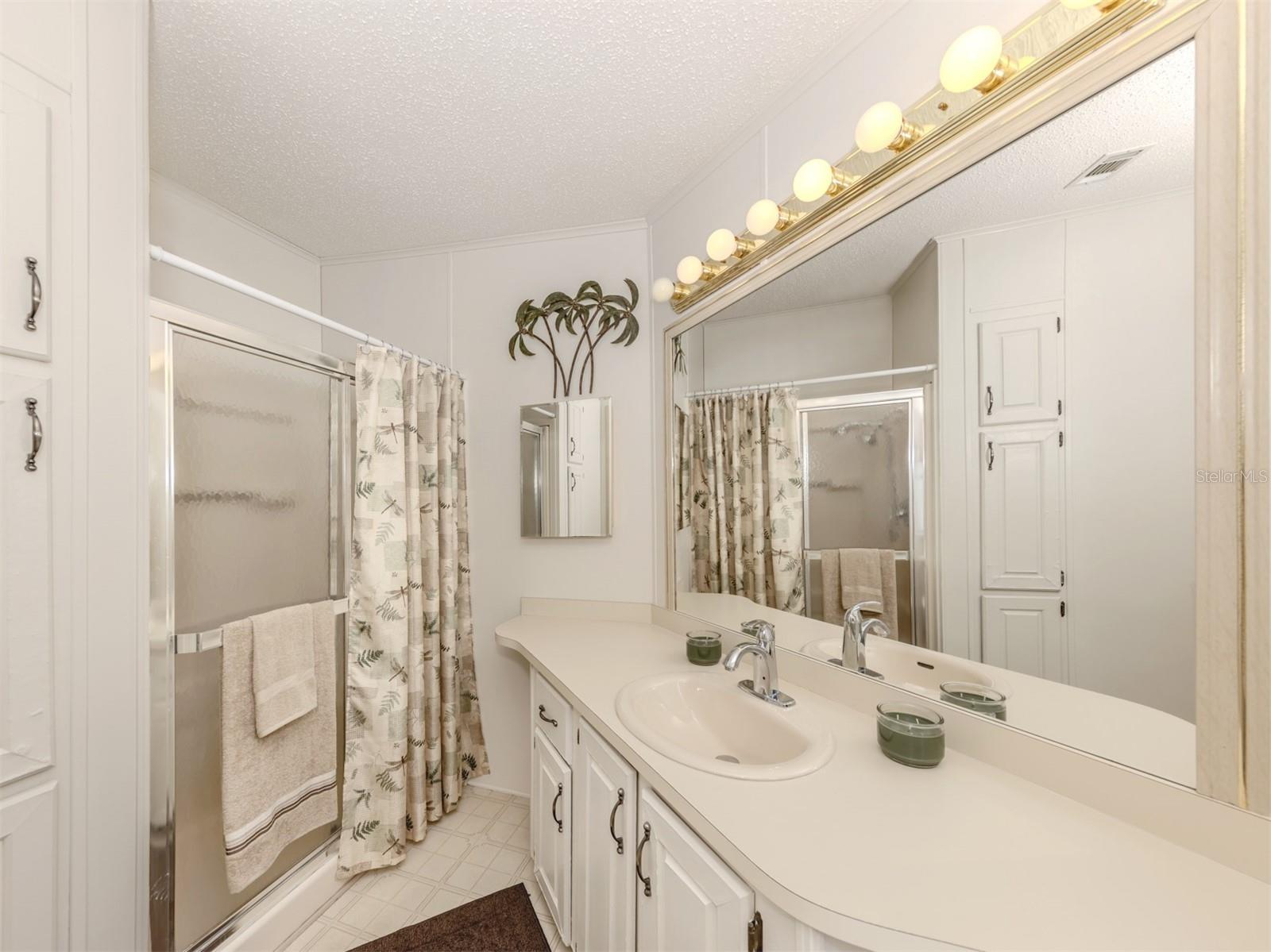 HARBOR ISLES IV - Residential