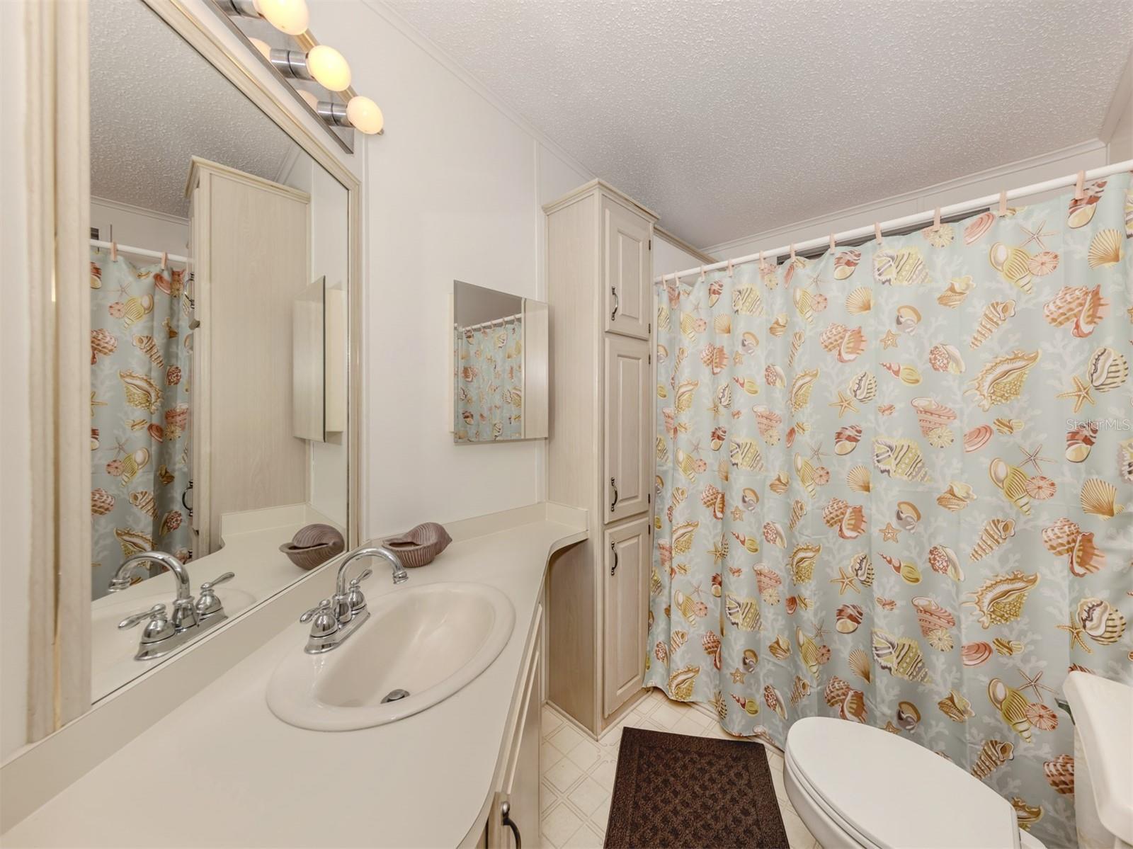HARBOR ISLES IV - Residential