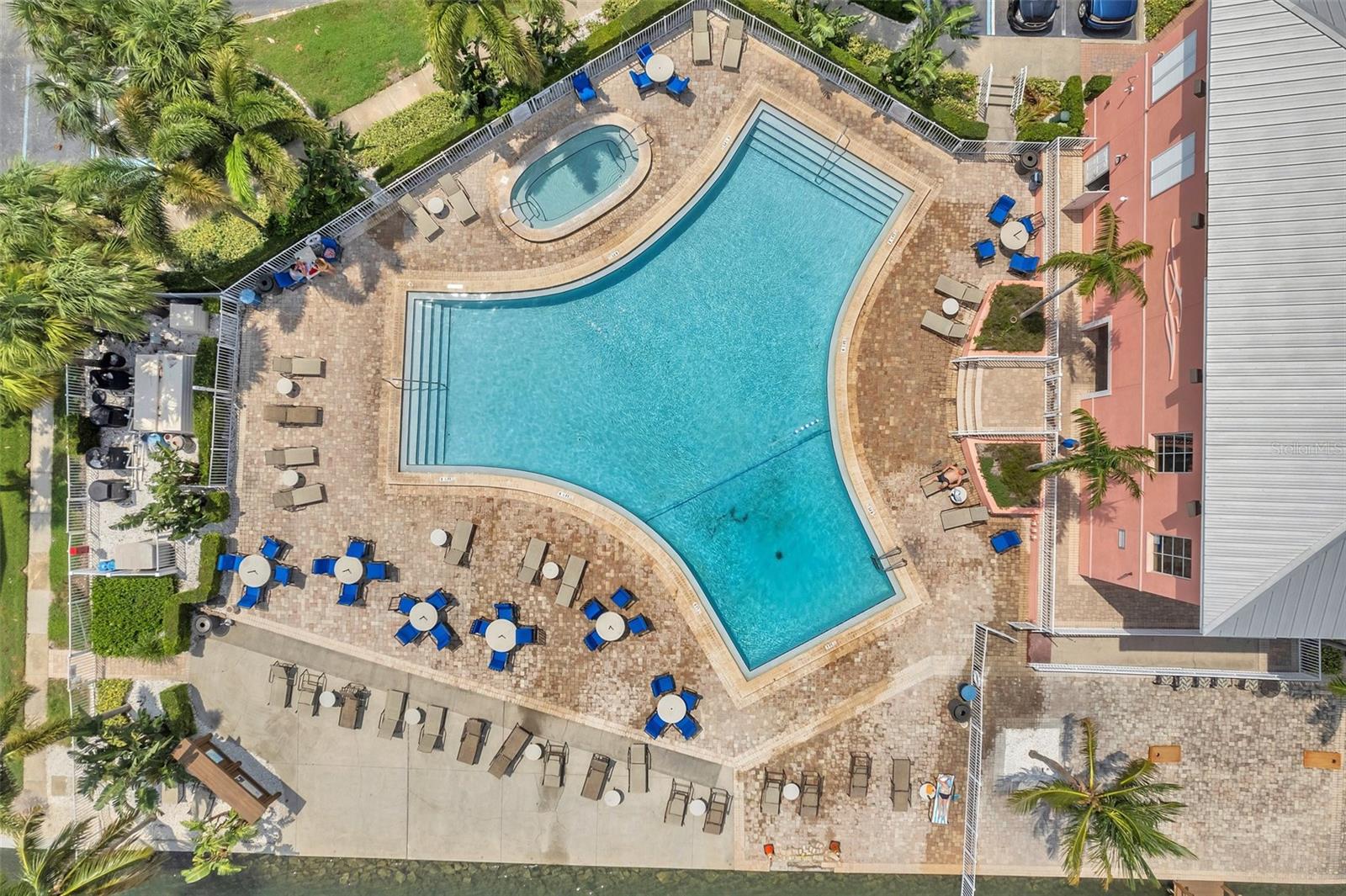 WATERSIDE AT COQUINA KEY SOUTH - Residential