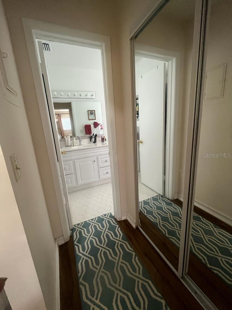 100 EL CAMINO DRIVE 208