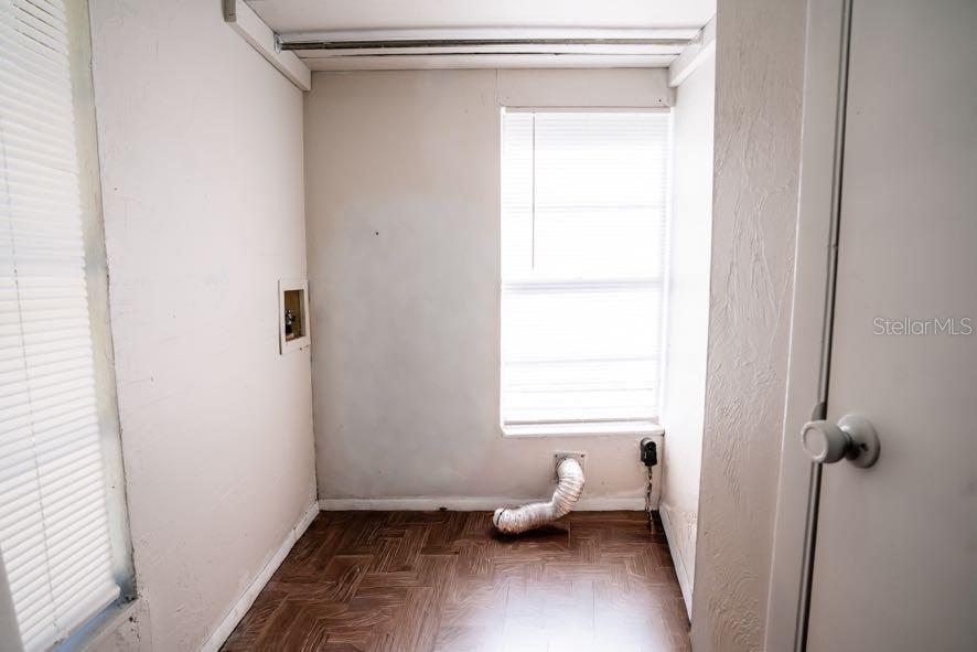 LAKEWAY GROVE-IN NEW GV - Residential