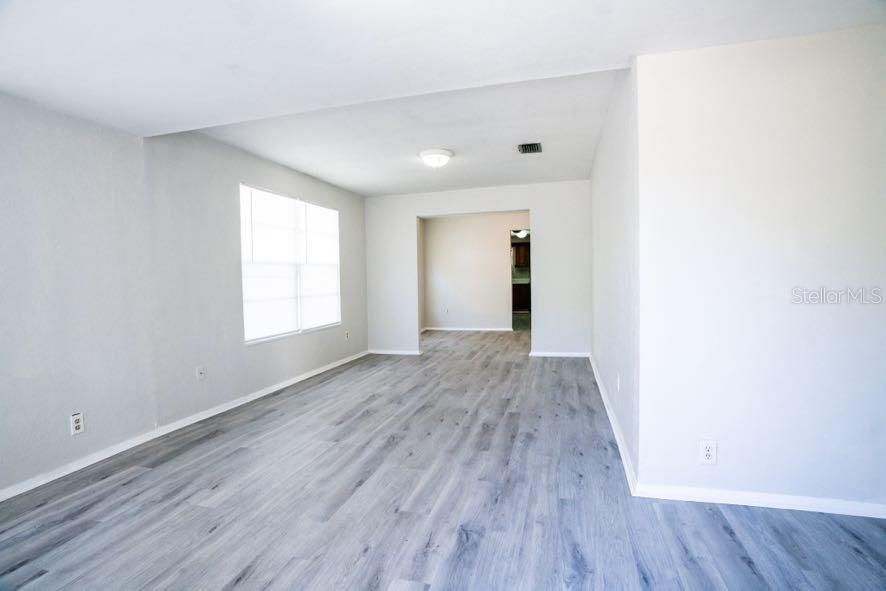 LAKEWAY GROVE-IN NEW GV - Residential