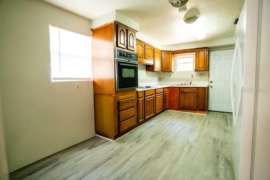 LAKEWAY GROVE-IN NEW GV - Residential