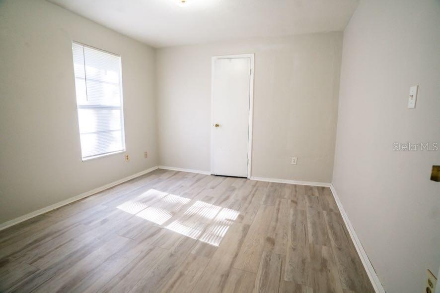 LAKEWAY GROVE-IN NEW GV - Residential