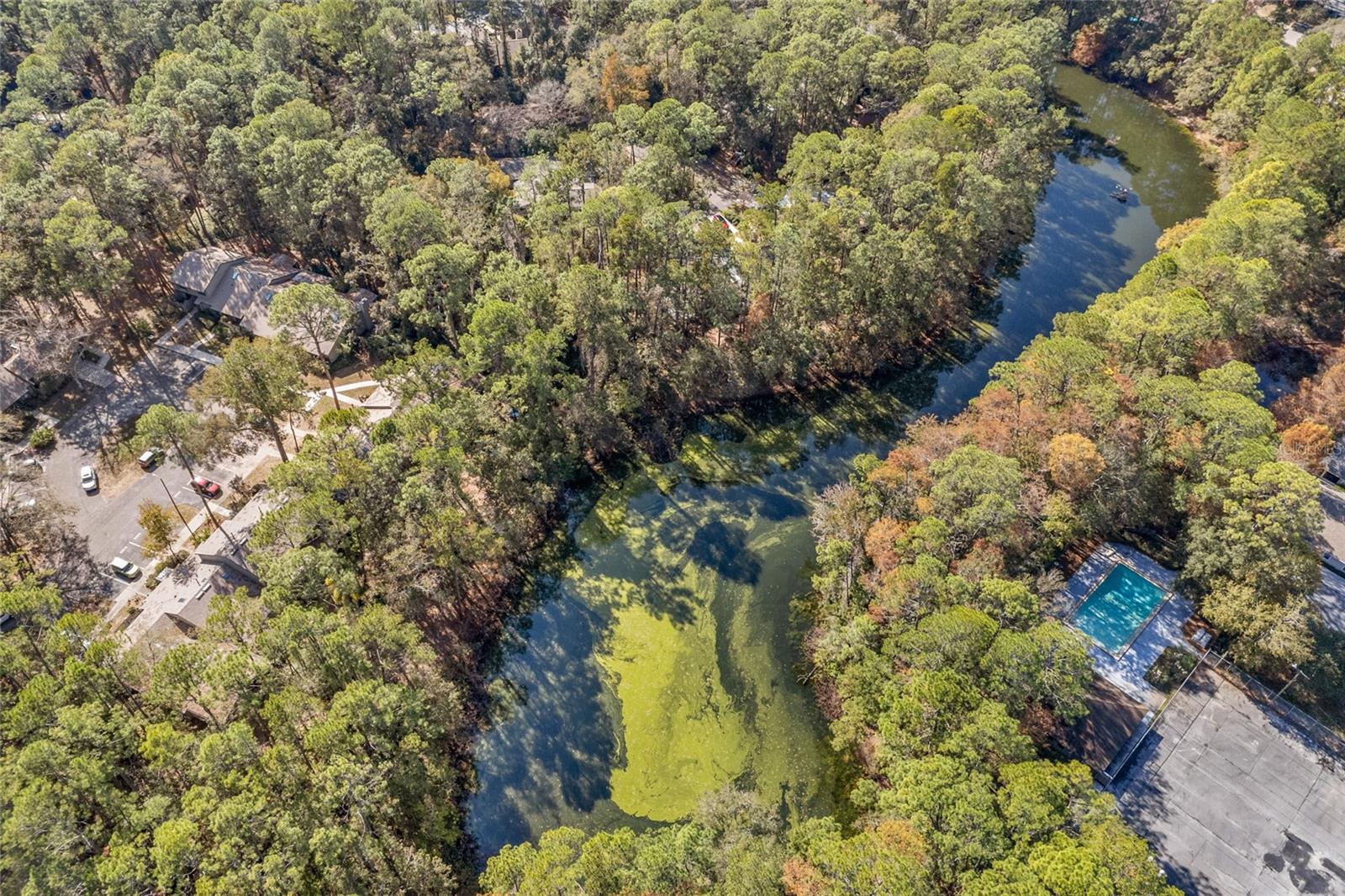 TOWN HOMES AT THE LAKES - Residential