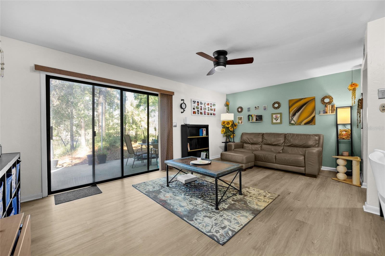 TOWN HOMES AT THE LAKES - Residential