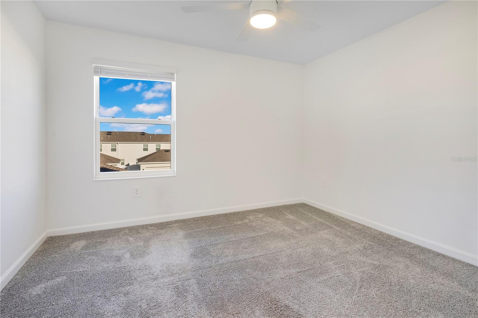 STOREY GROVE PH 4 - Residential Lease