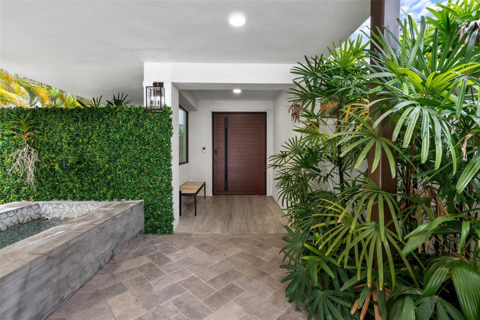 DORADO BEACH EAST - Residential