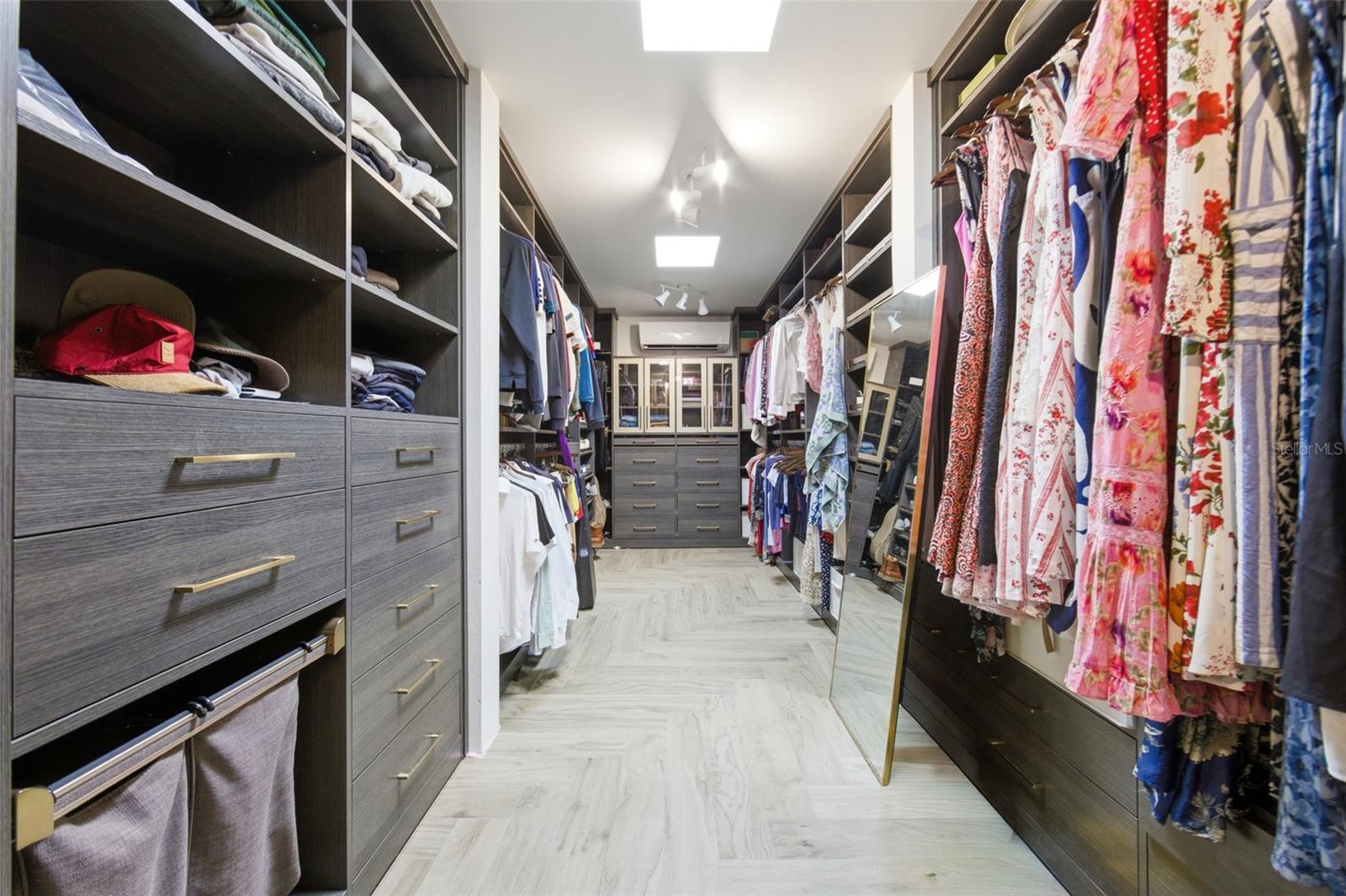 DORADO BEACH EAST - Residential