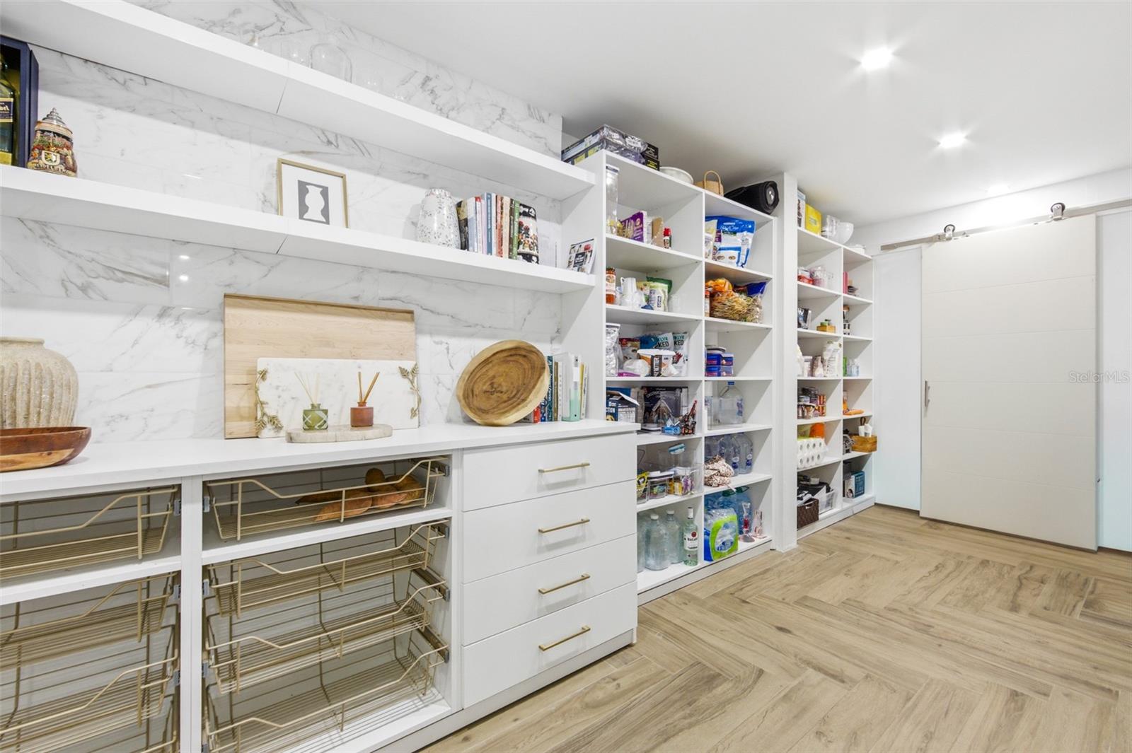 DORADO BEACH EAST - Residential