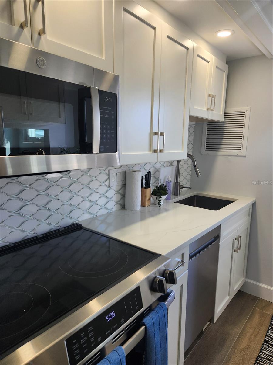 BEACHAVEN - Residential