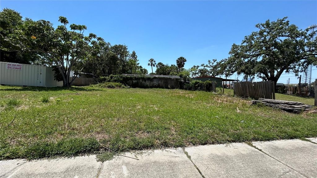 Photo of 9909 S 41 Highway, Gibsonton, FL 33534 (MLS # TB8390064)