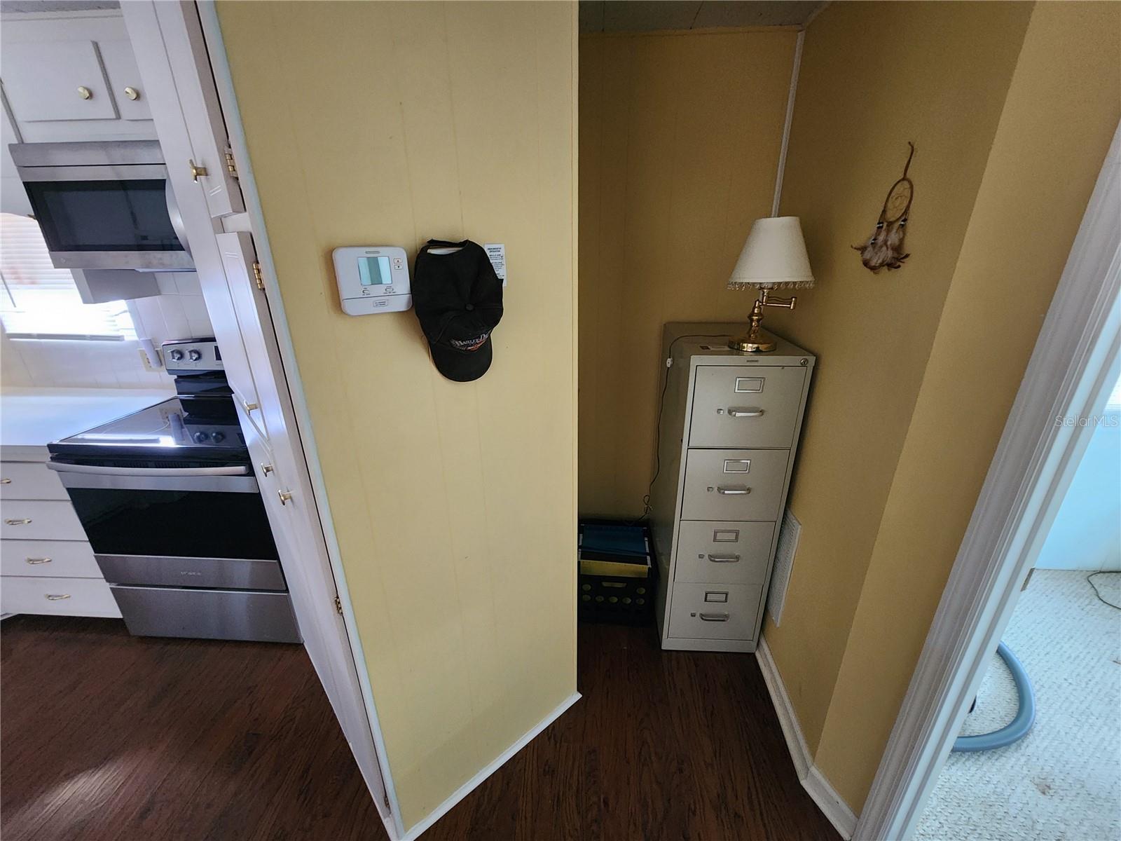 CHATEAU VILLAGE CO-OP - Residential