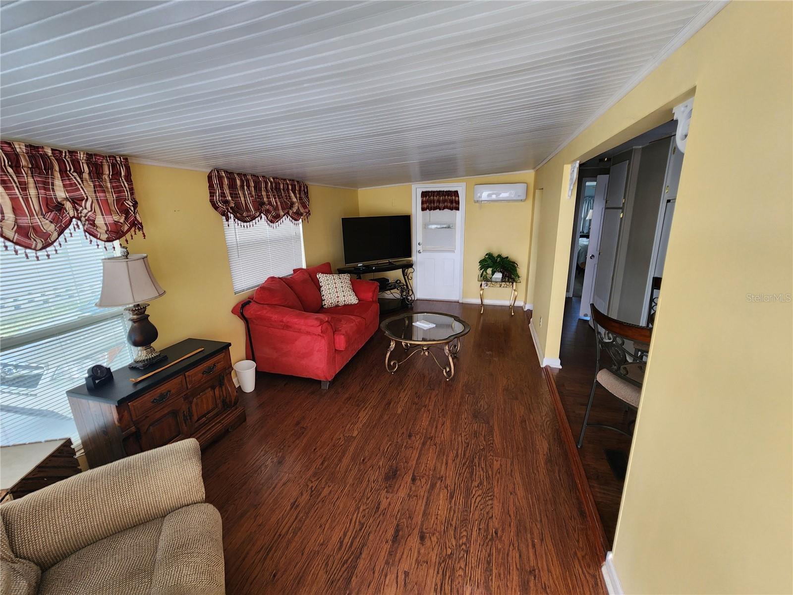 CHATEAU VILLAGE CO-OP - Residential