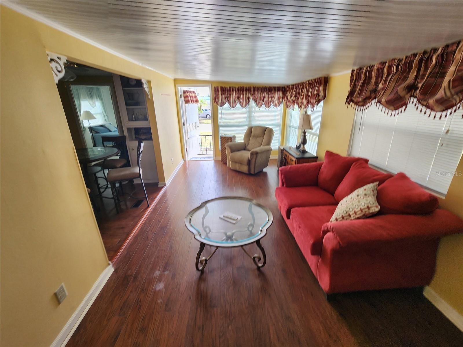 CHATEAU VILLAGE CO-OP - Residential