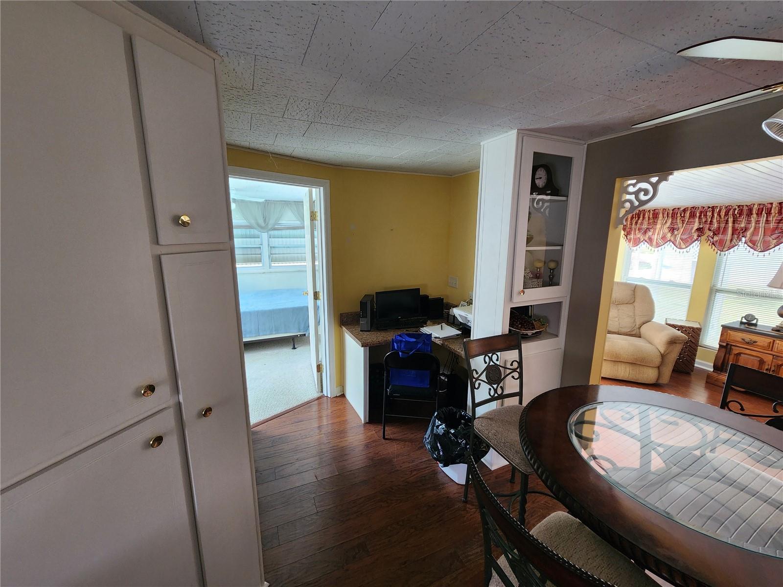 CHATEAU VILLAGE CO-OP - Residential