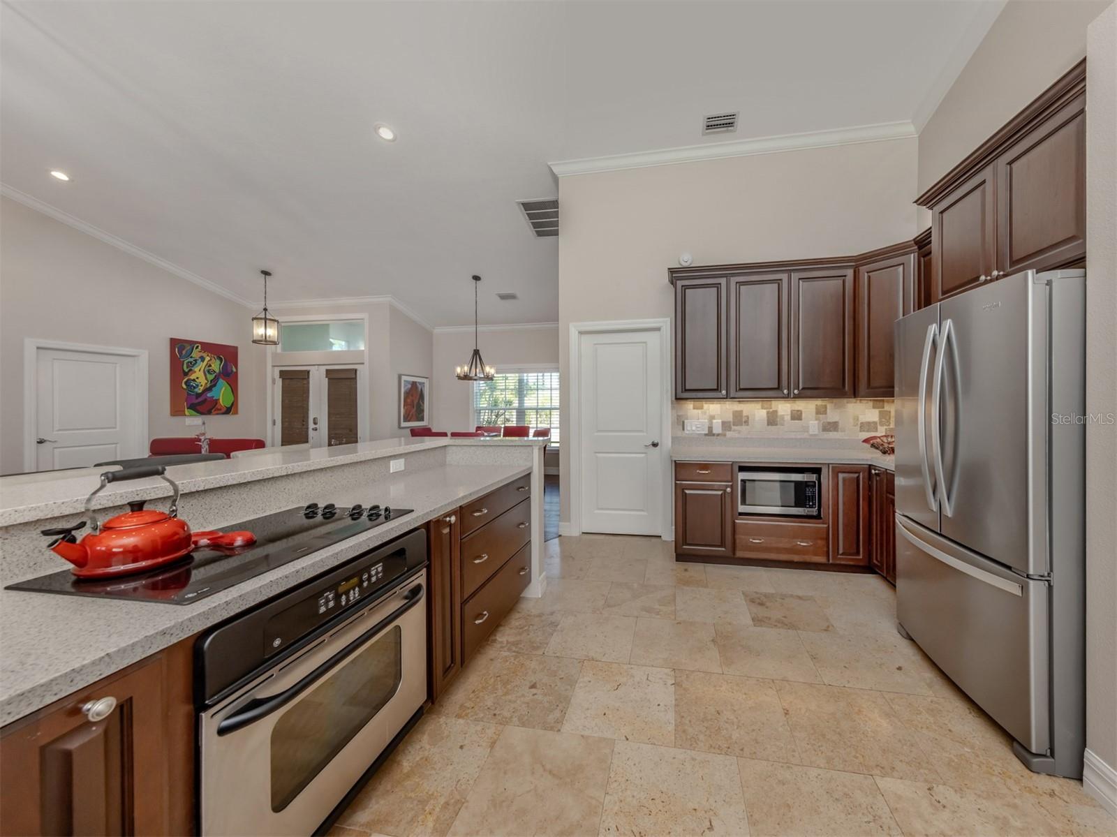 WHISPERING PINES - Residential