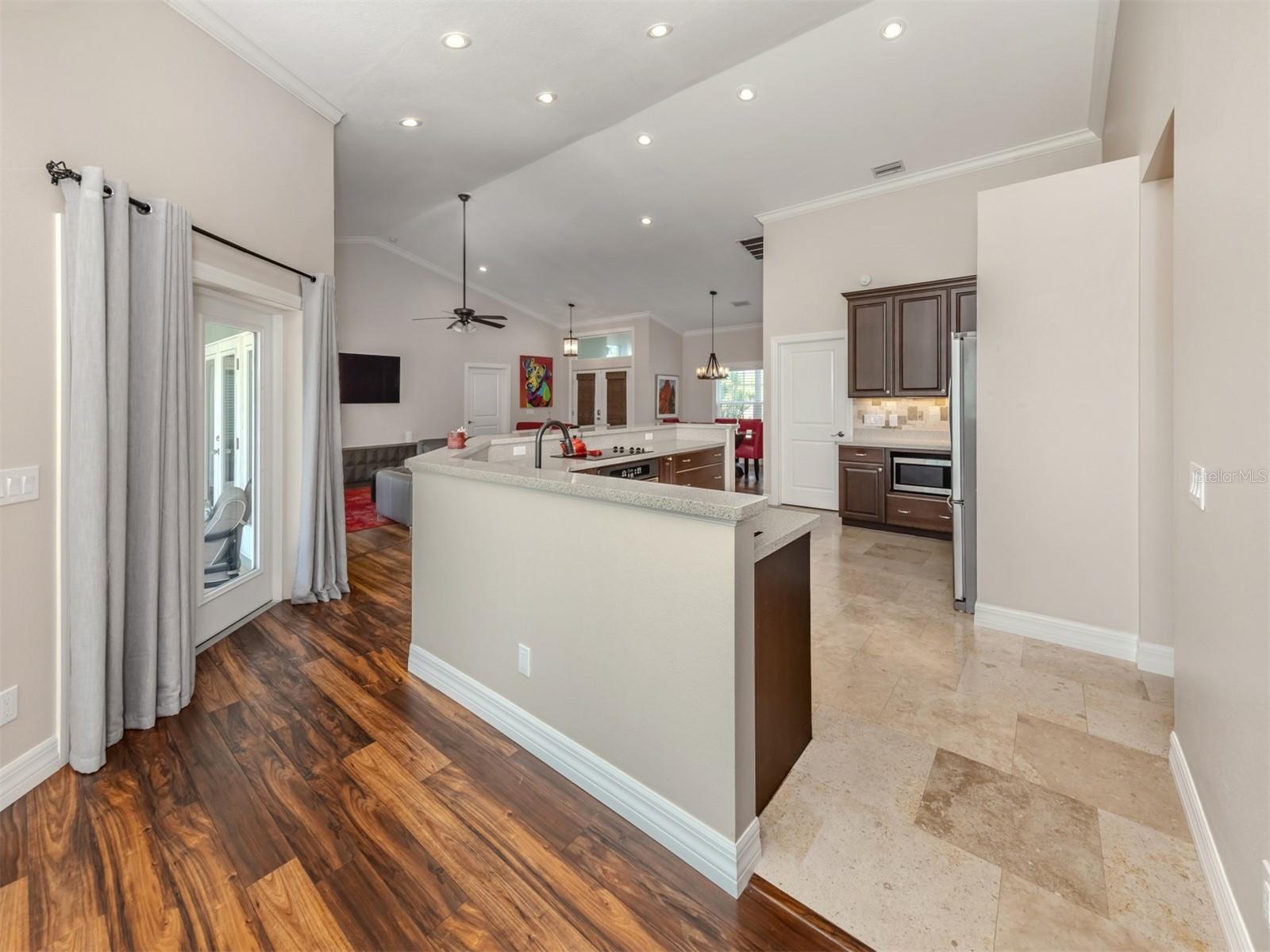 WHISPERING PINES - Residential