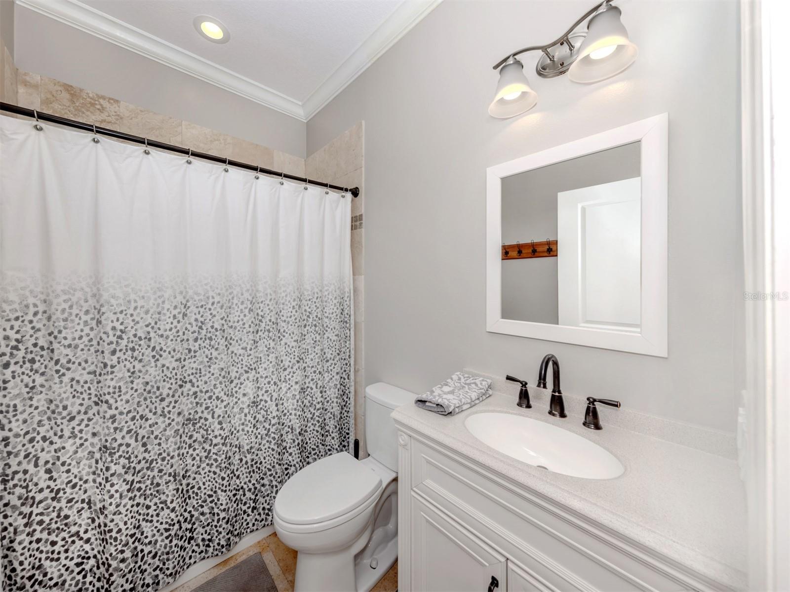 WHISPERING PINES - Residential