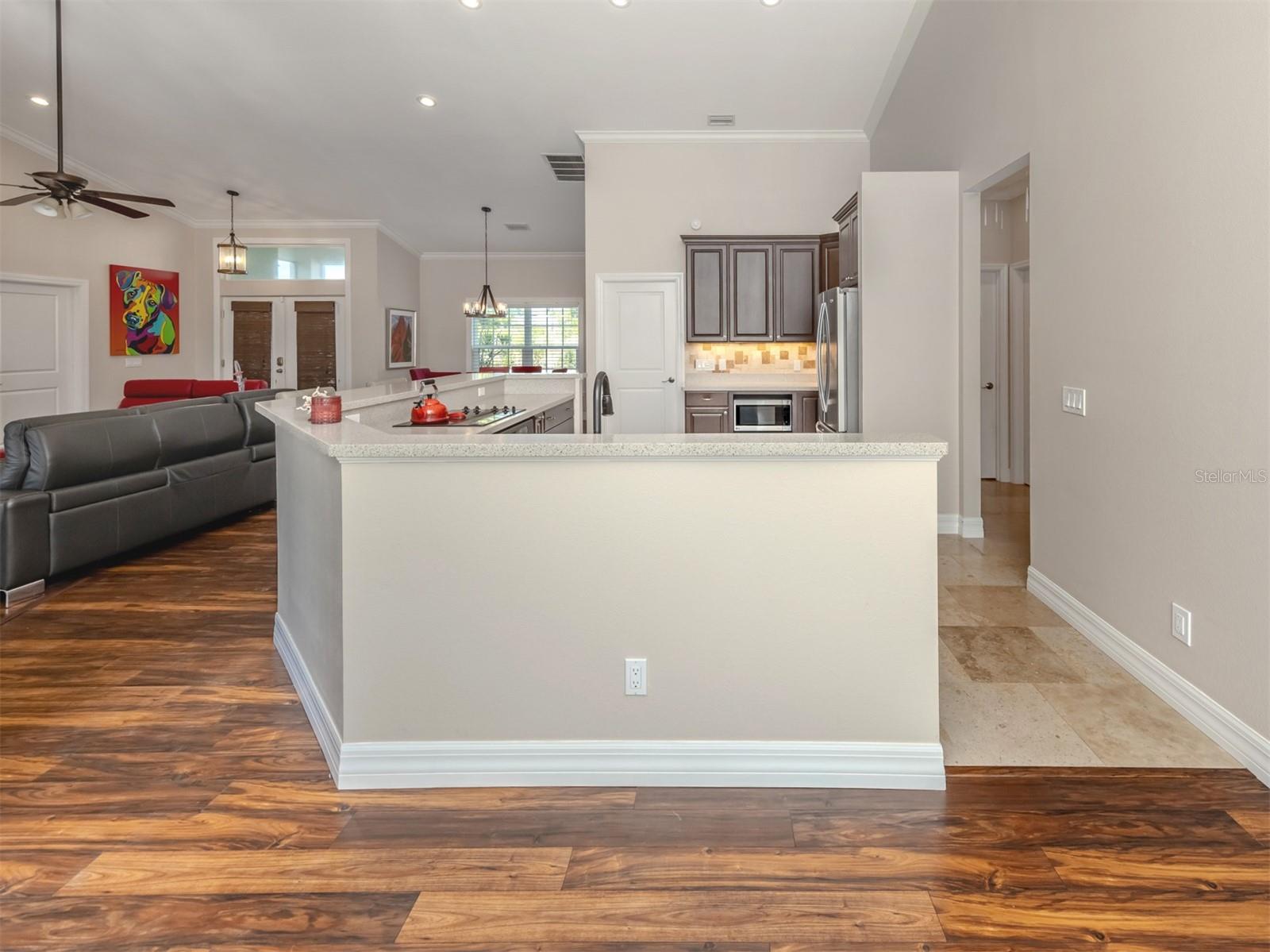 WHISPERING PINES - Residential