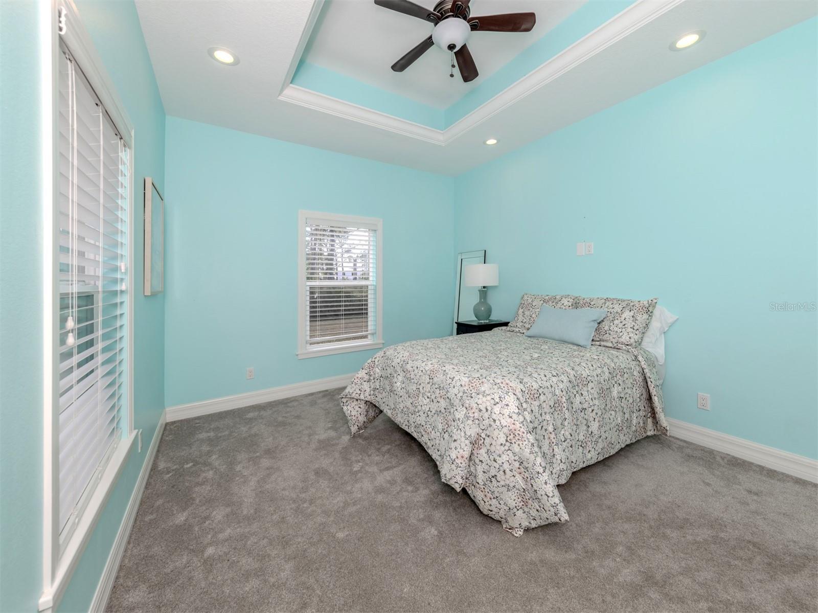 WHISPERING PINES - Residential